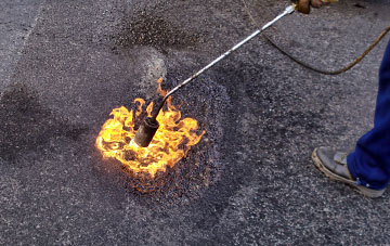 Shalfleet flat roofing repairs